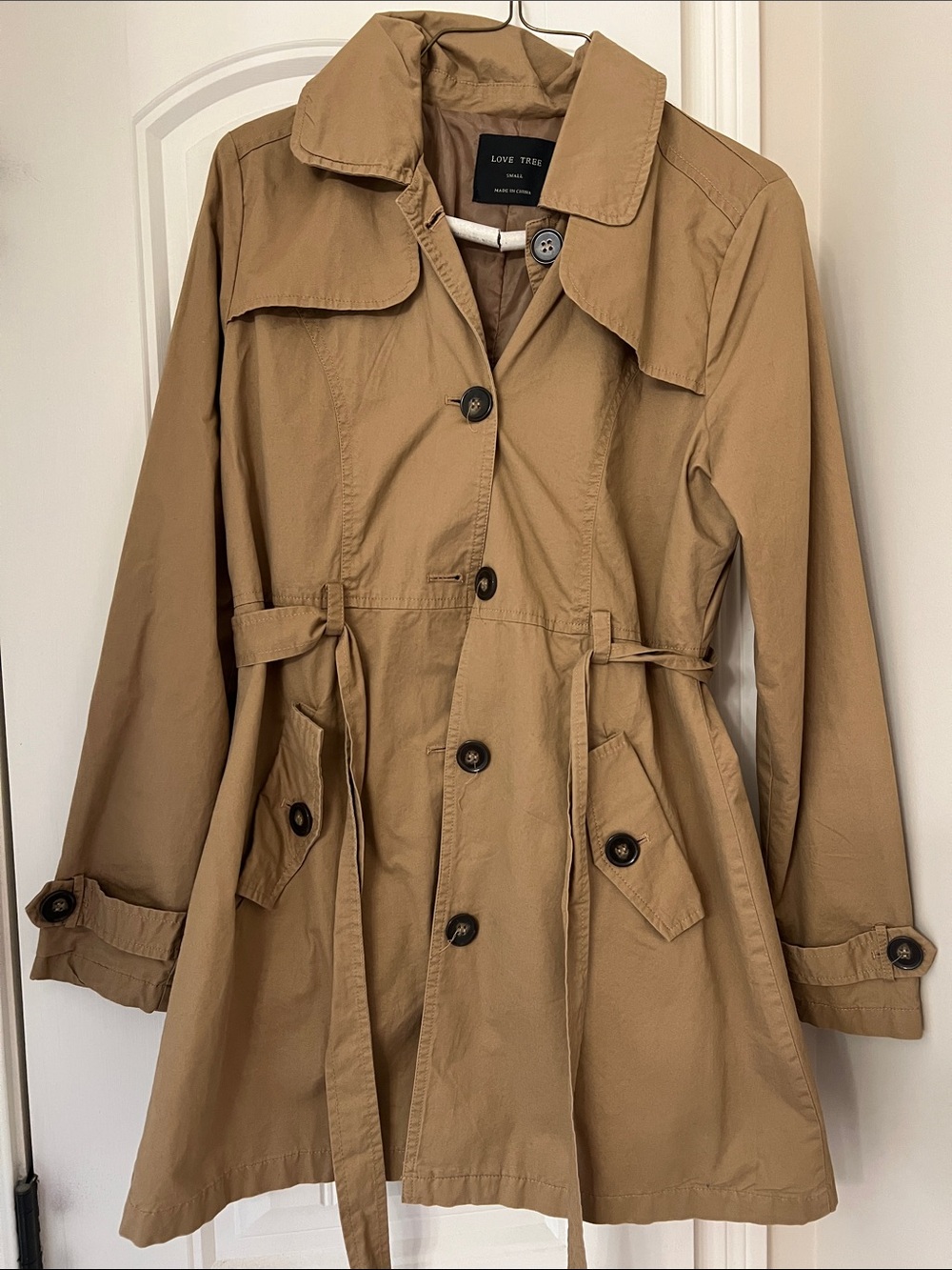 Women’s size small.